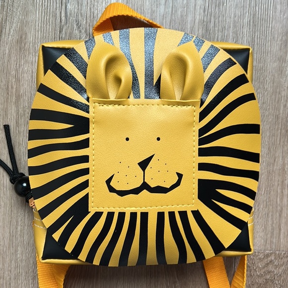 NWOT Little Packrats Kids or Adults 3D Lion Backpack with Adjustable Straps - Picture 2 of 16